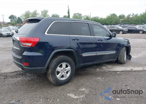 2013 Jeep Grand Cherokee Laredo из США, поврежденный, VIN 1C4RJFAG6DC633903
